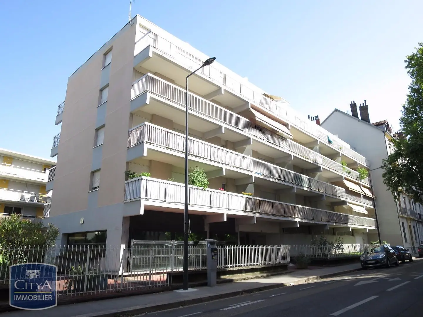 Photo 1 Appartement 1 pièce 29.61m²