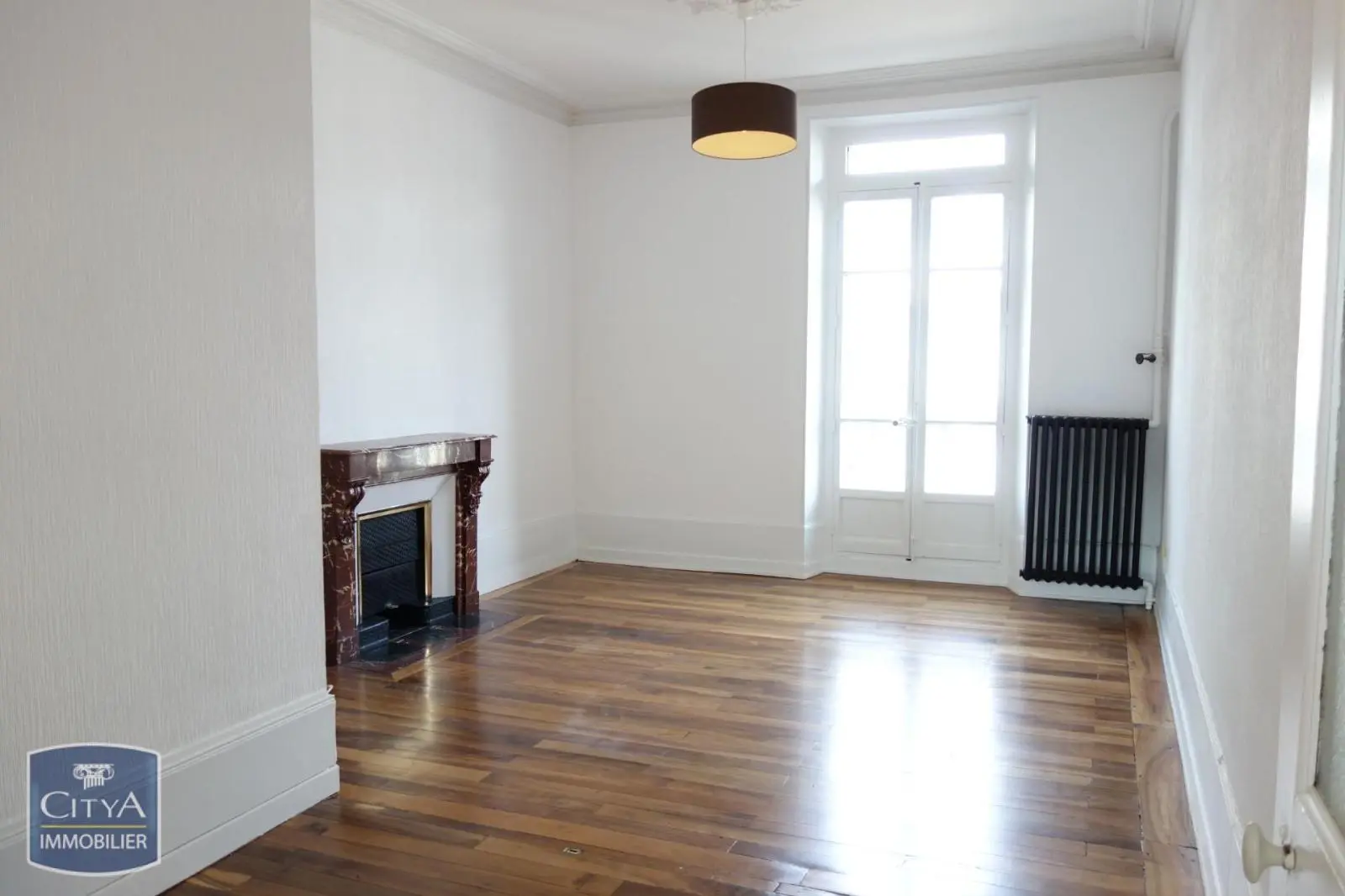 Photo 1 Appartement 2 pièces 65m²