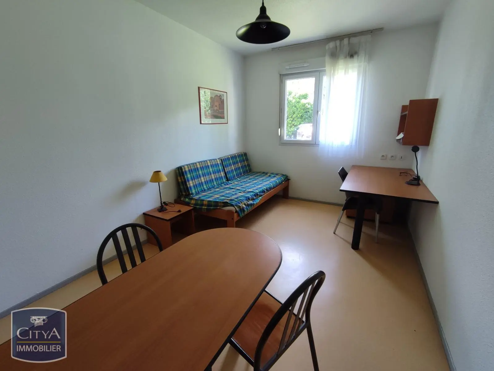 Photo 1 Appartement 1 pièce 18.73m²