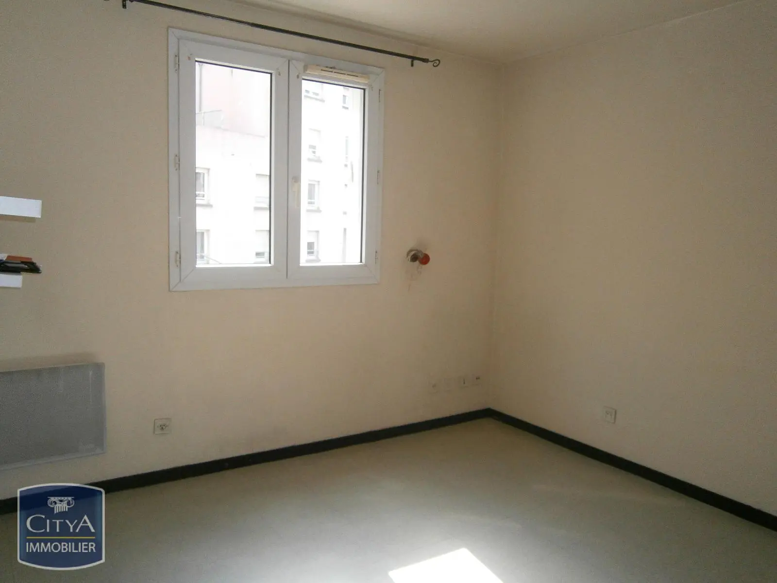 Photo 3 Appartement 1 pièce 16.75m²