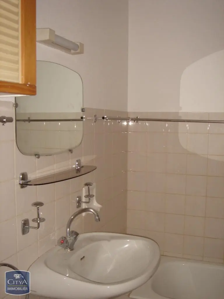 Photo 2 Appartement 1 pièce 26.11m²