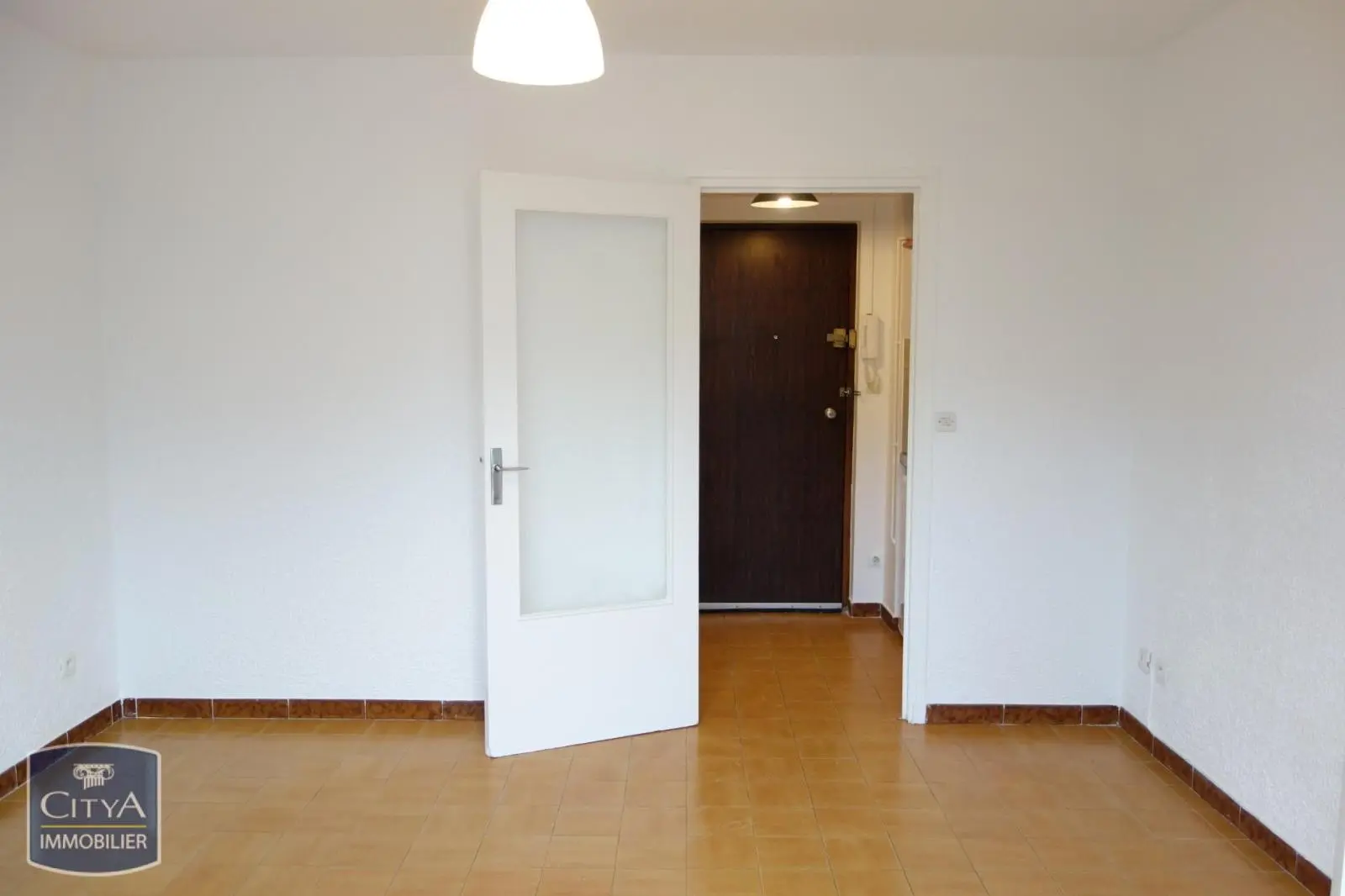 Photo 3 Appartement 1 pièce 18.3m²
