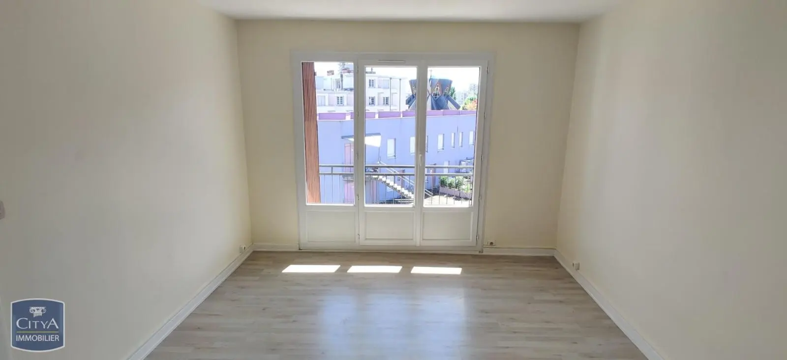 Photo 3 Appartement 1 pièce 27.64m²