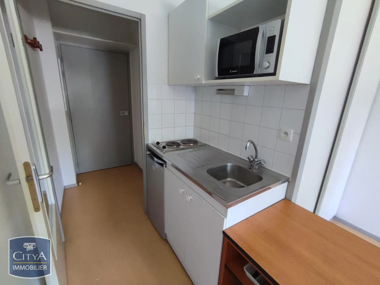 Photo 3 Appartement 1 pièce 18.73m²