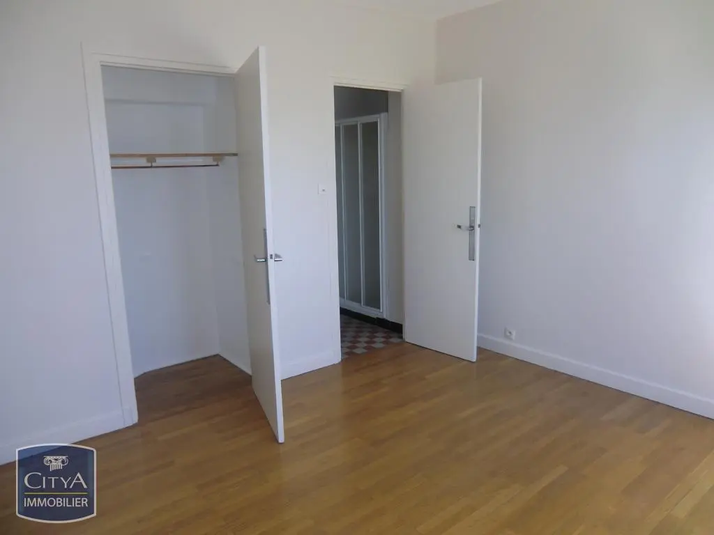 Photo 3 Appartement 1 pièce 33m²