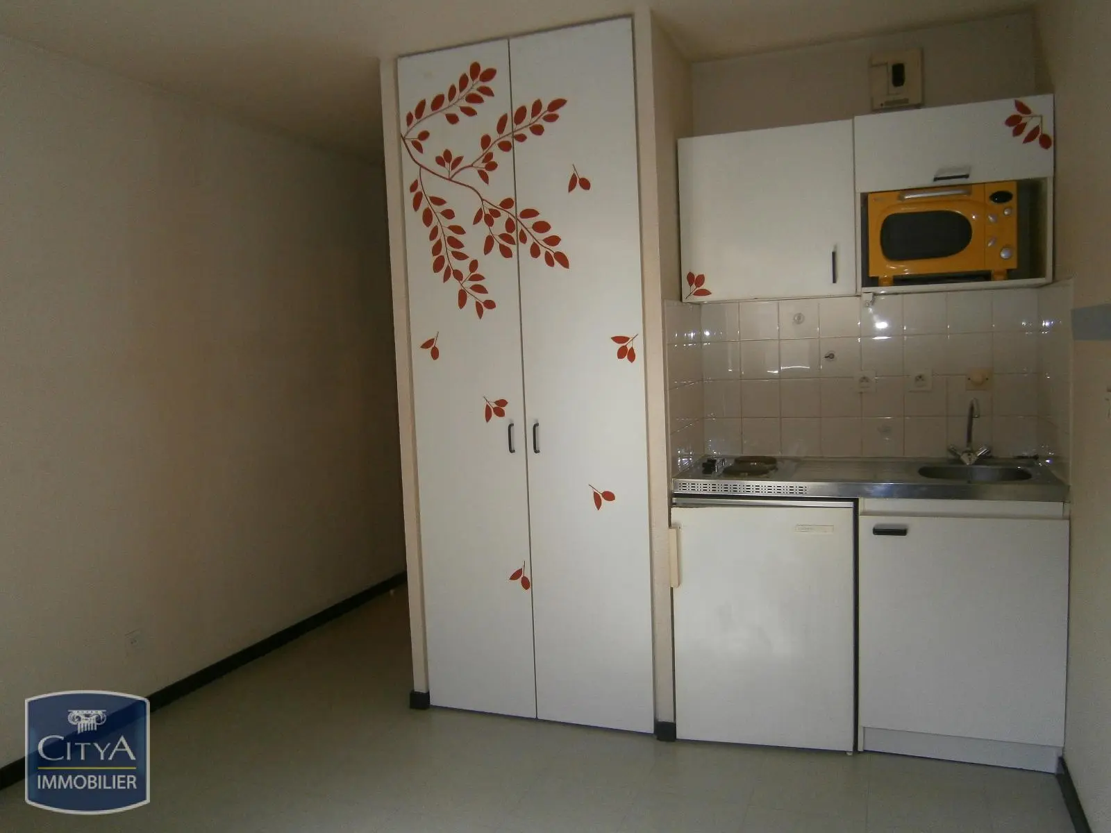 Photo 2 Appartement 1 pièce 16.75m²