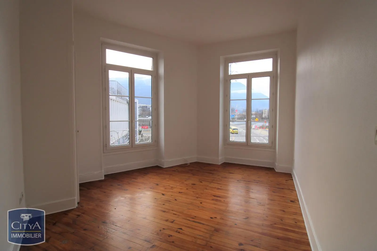 Photo 1 Appartement 2 pièces 52.6m²