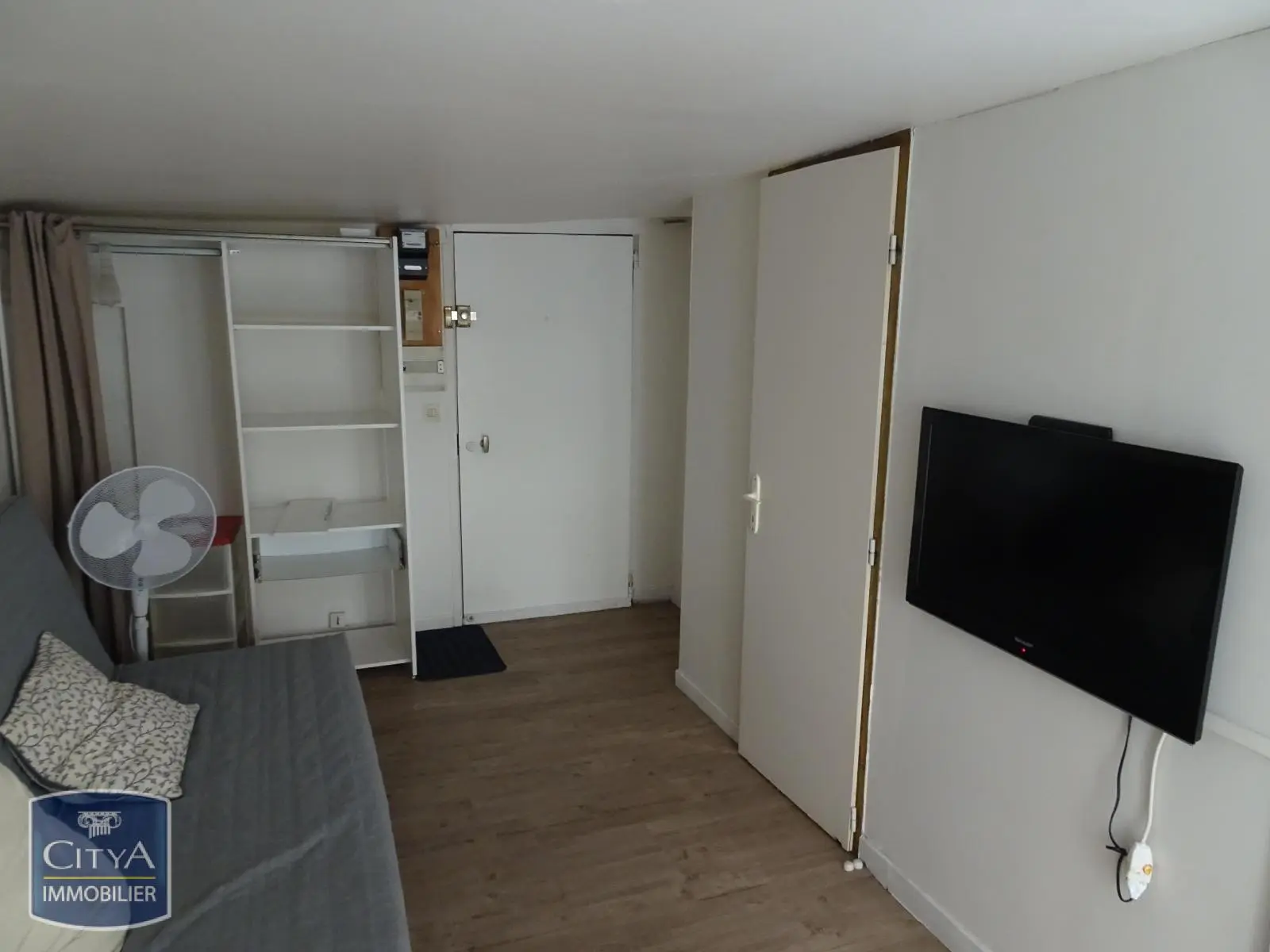 Photo 4 Appartement 1 pièce 15.98m²
