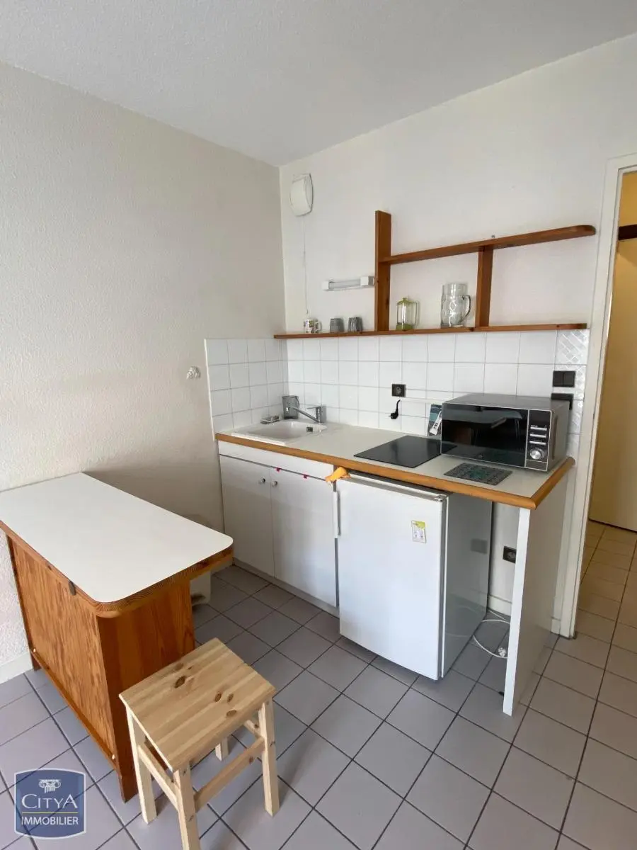 Photo 2 Appartement 1 pièce 20m²