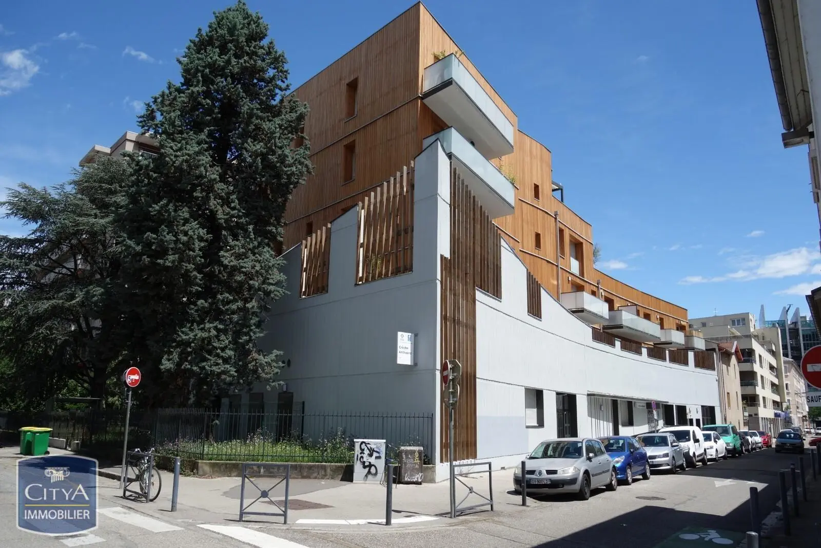 Photo 1 Parking 15m²