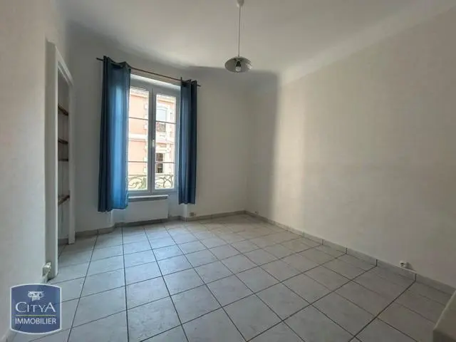 Photo 1 Appartement 1 pièce 18.77m²