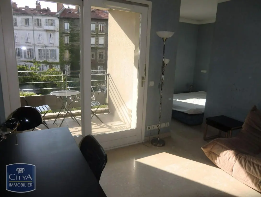 Photo 2 Appartement 2 pièces 20m²