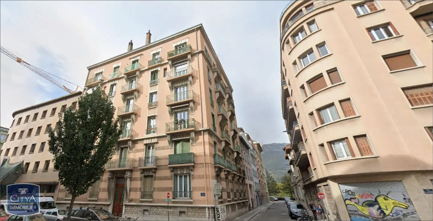 Photo 1 Appartement 1 pièce 40.13m²