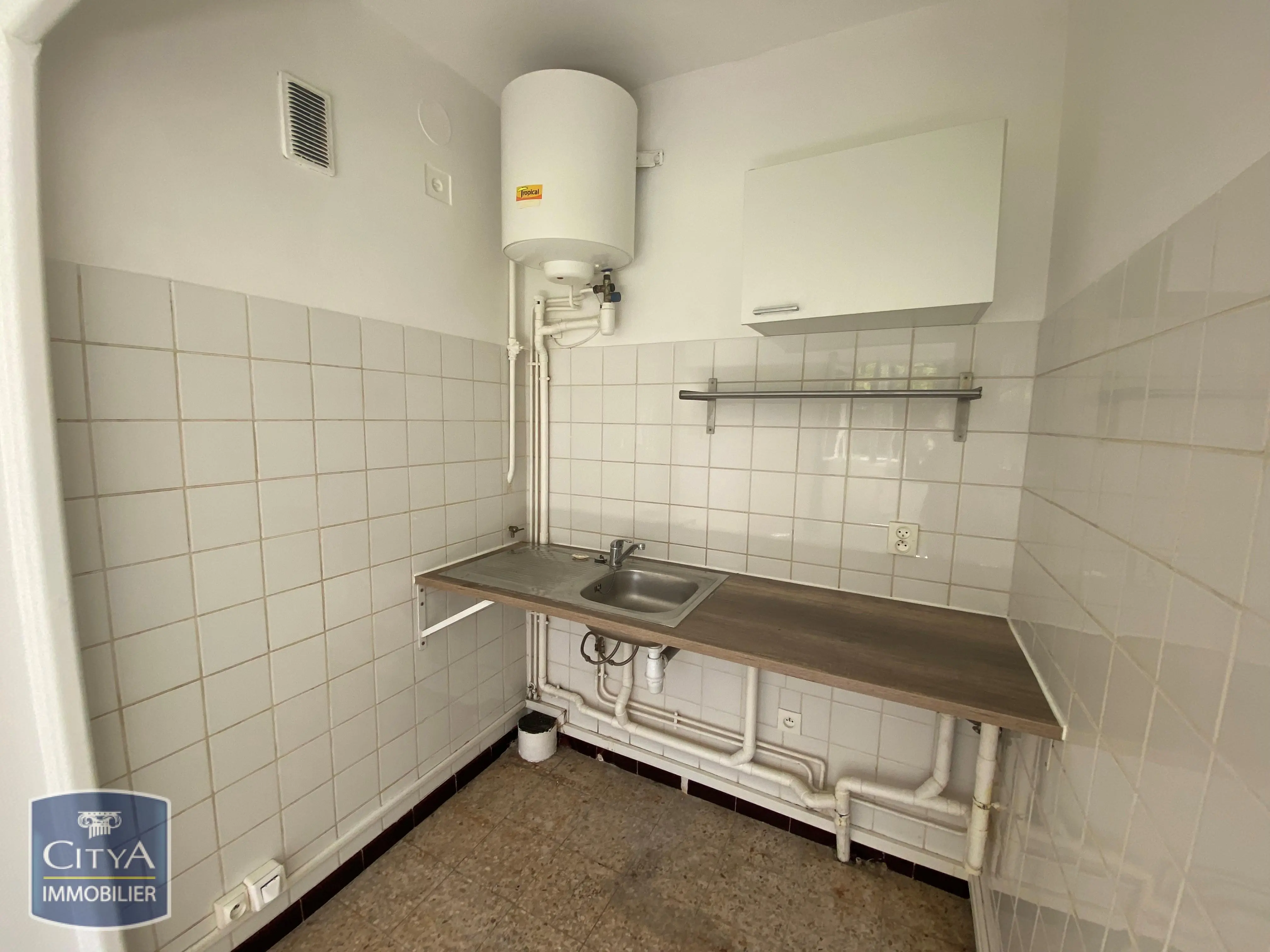 Photo 2 Appartement 1 pièce 23.24m²