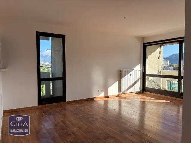 Photo 29 Appartement 4 pièces 77m²