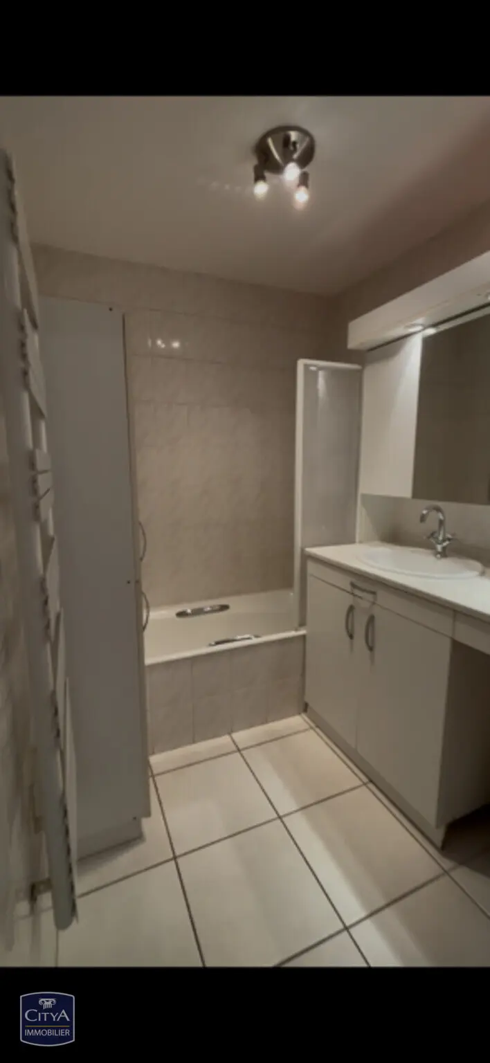 Photo 10 Appartement 2 pièces 47m²