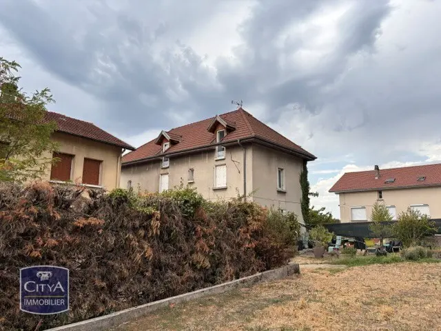 Photo 1 Immeuble 232m²