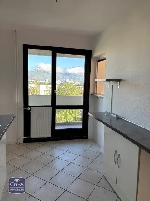 Photo 9 Appartement 4 pièces 77m²