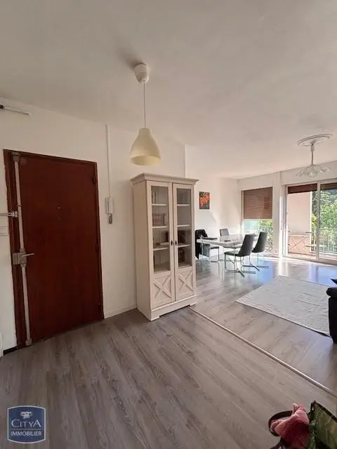 Photo 1 Appartement 3 pièces 69.8m²