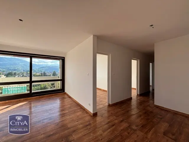 Photo 25 Appartement 4 pièces 77m²