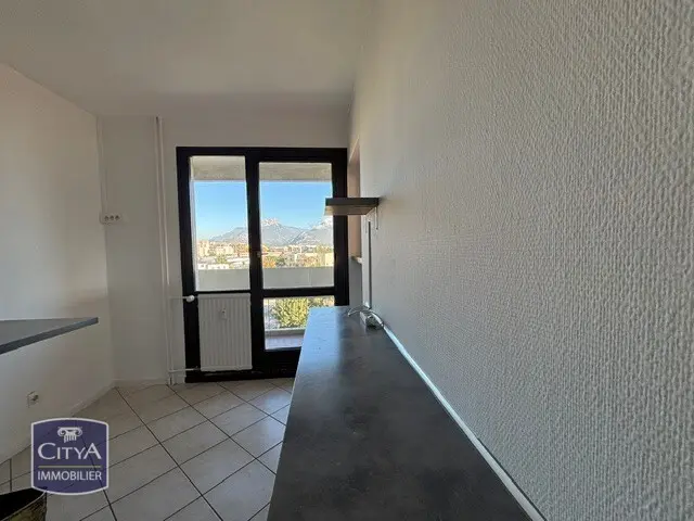 Photo 6 Appartement 4 pièces 77m²