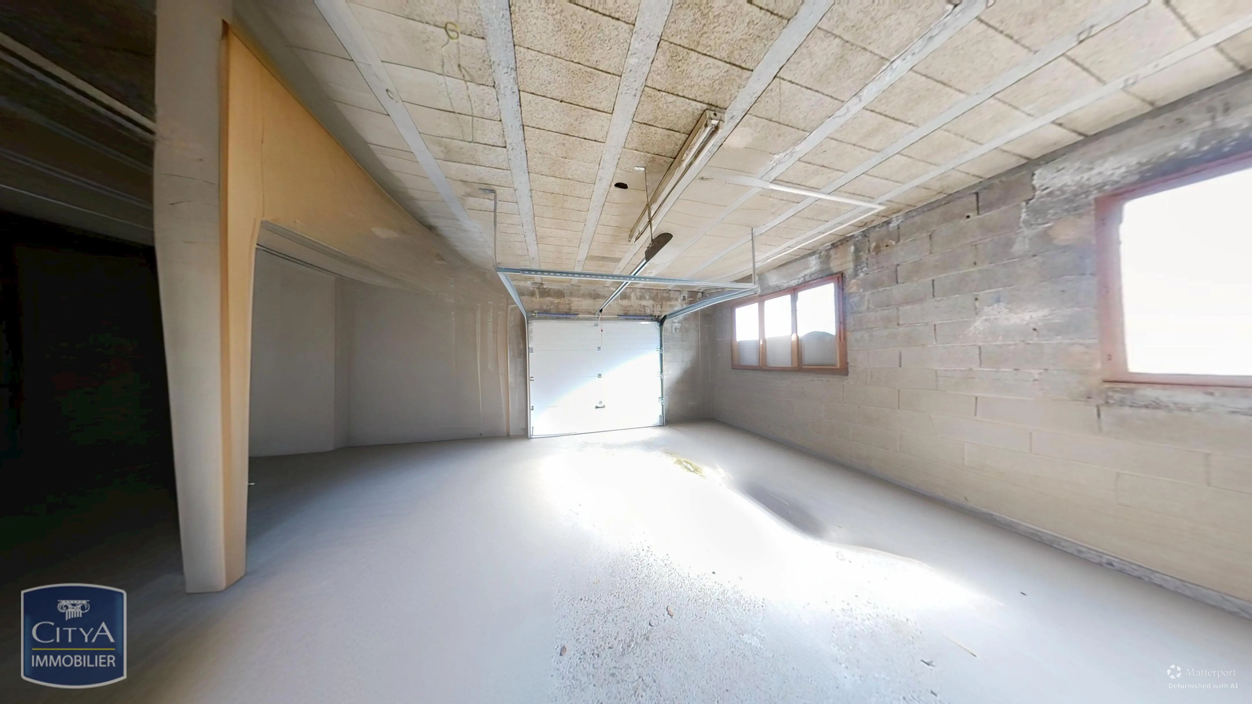 Photo 6 Local Professionnel 120m²