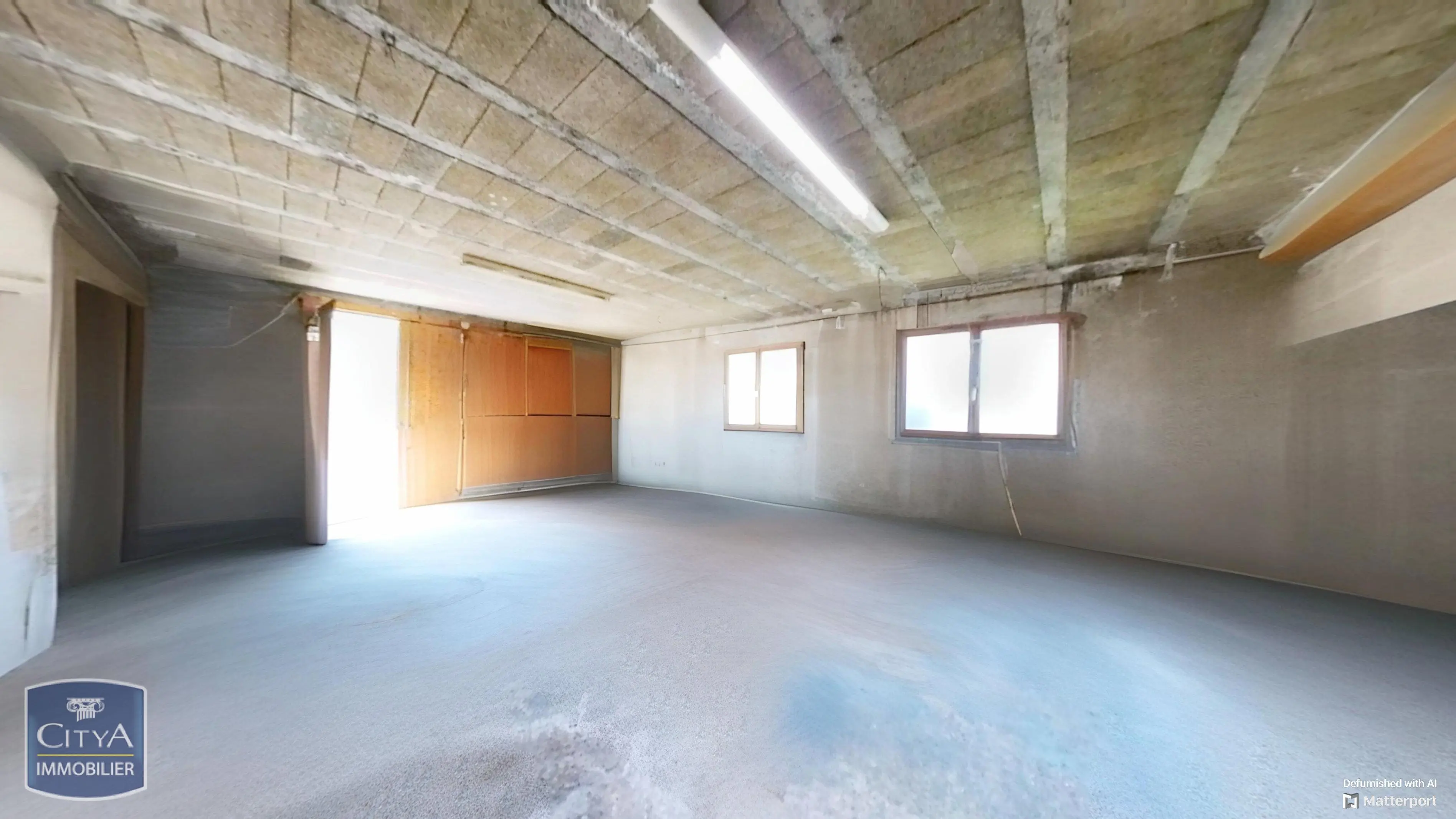 Photo 7 Local Professionnel 120m²