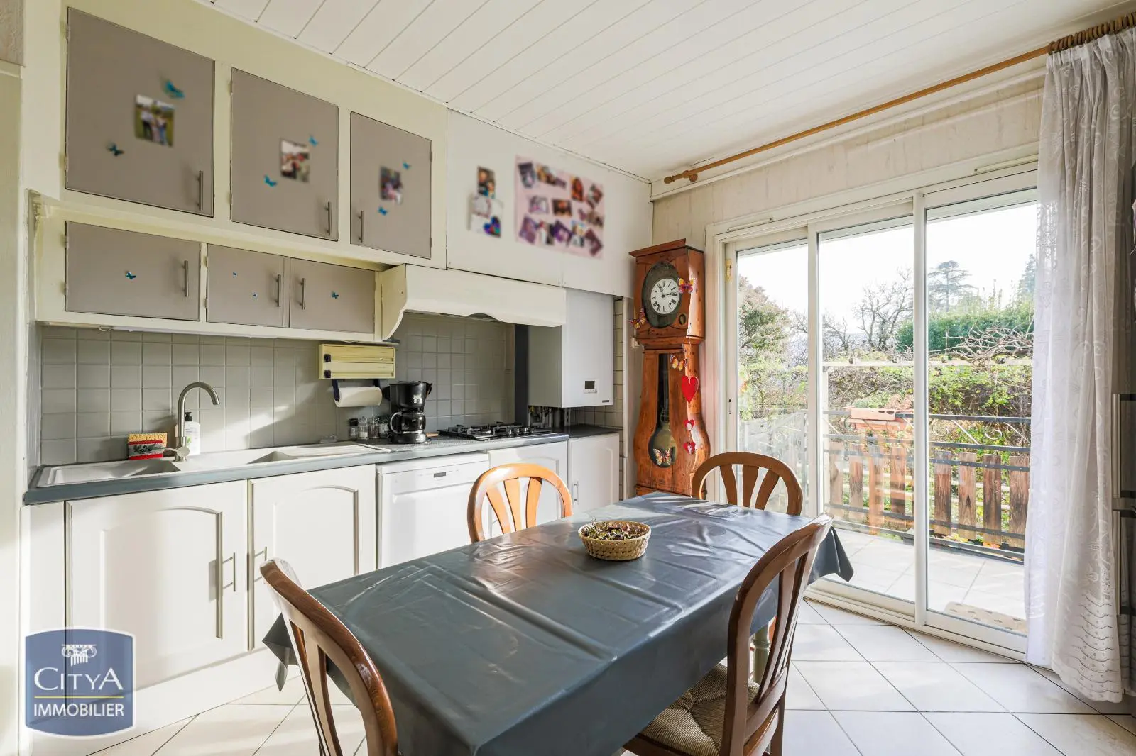 Photo 2 Maison 6 pièces 145m²