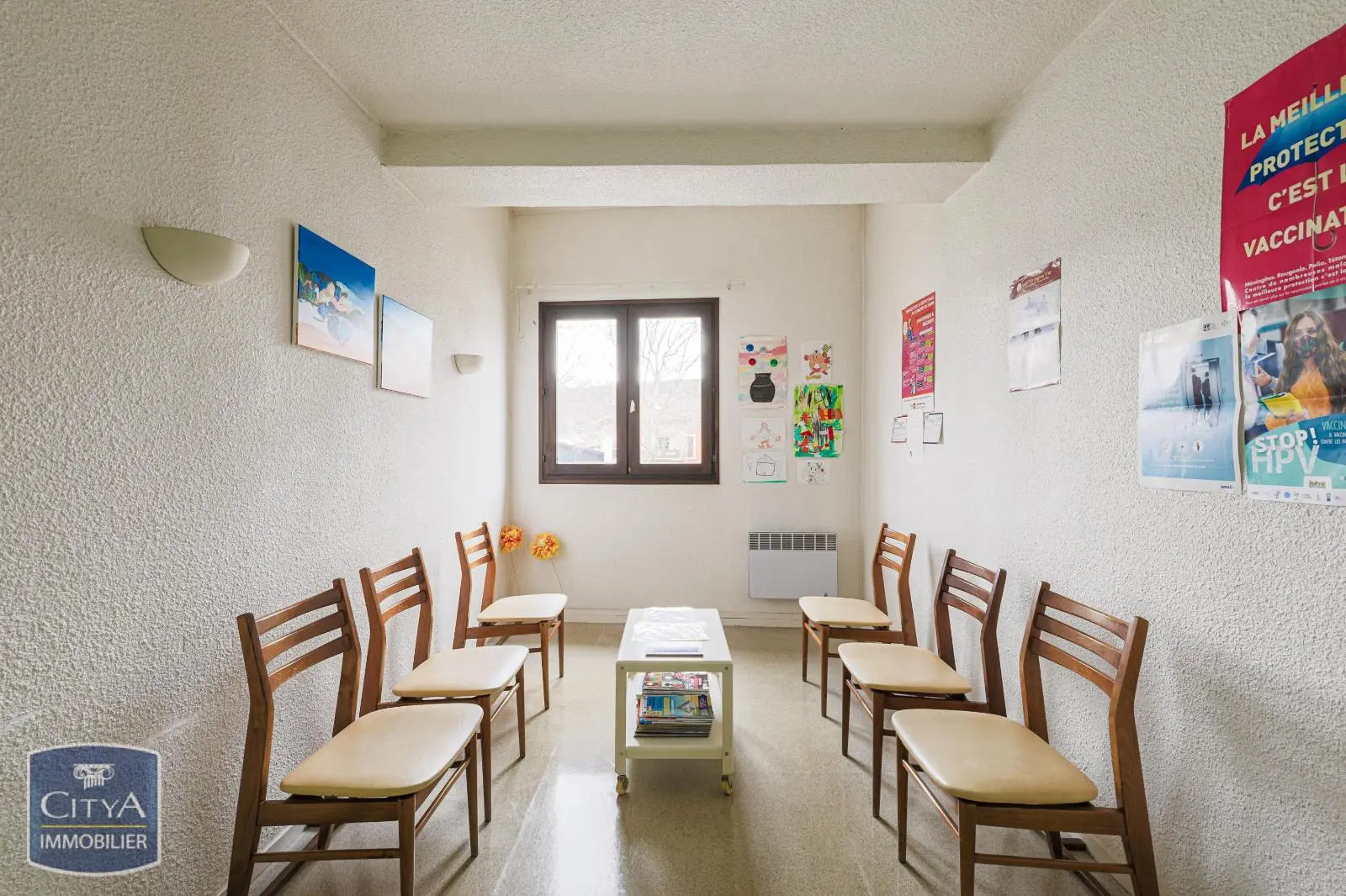 Photo 3 Local Professionnel 4 pièces 124m²