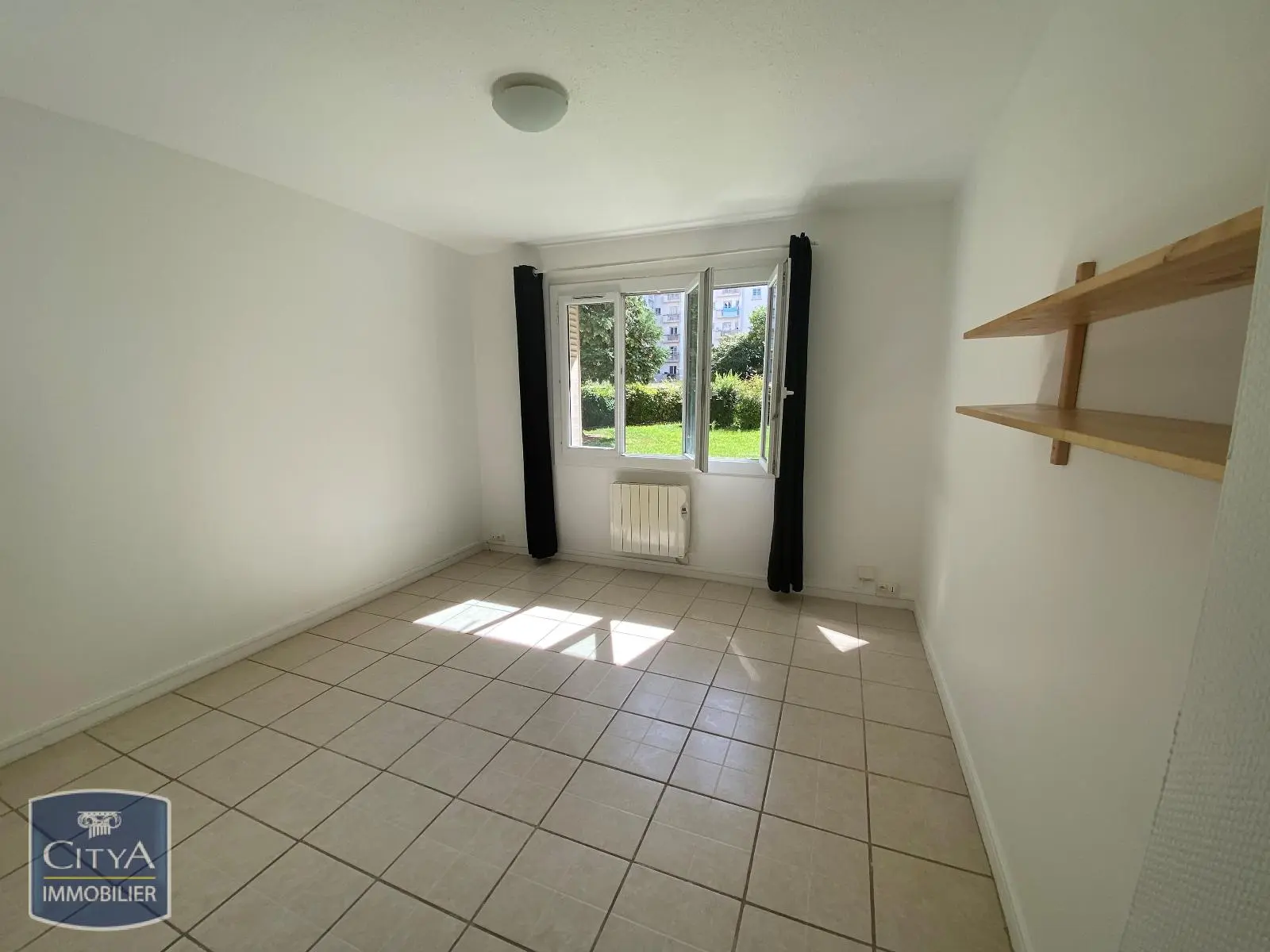 Photo 1 Appartement 1 pièce 23.24m²