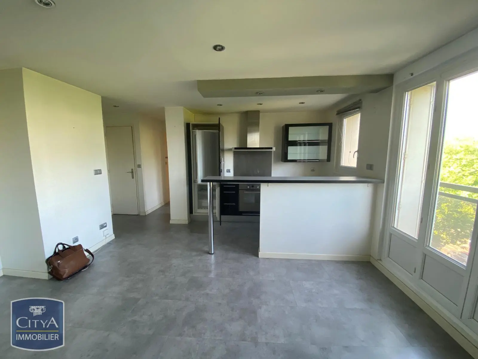 Photo 2 Appartement 2 pièces 45.81m²