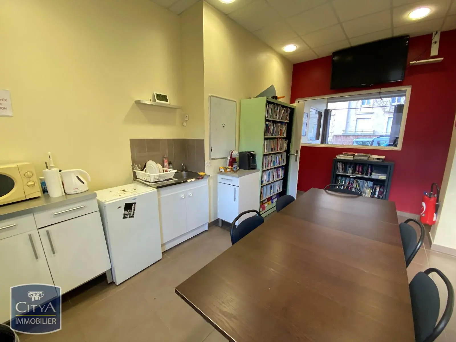 Photo 2 Local Commercial