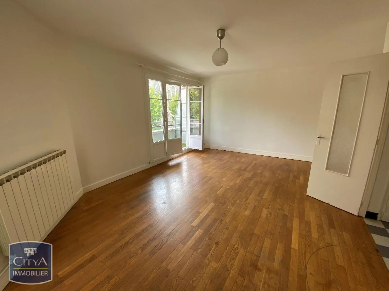 Photo 2 Appartement 2 pièces 56.47m²