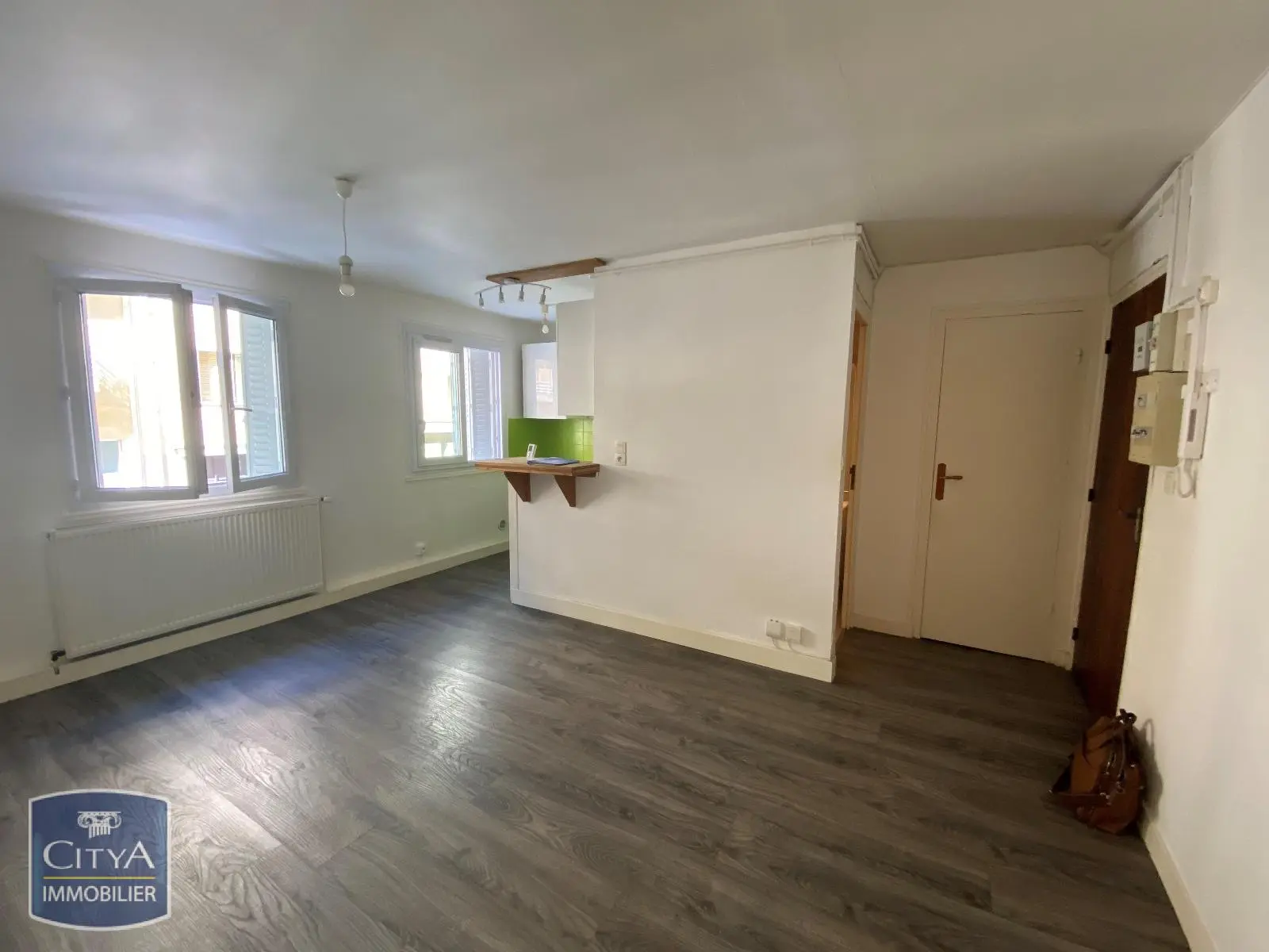 Photo 2 Appartement 3 pièces 46.8m²