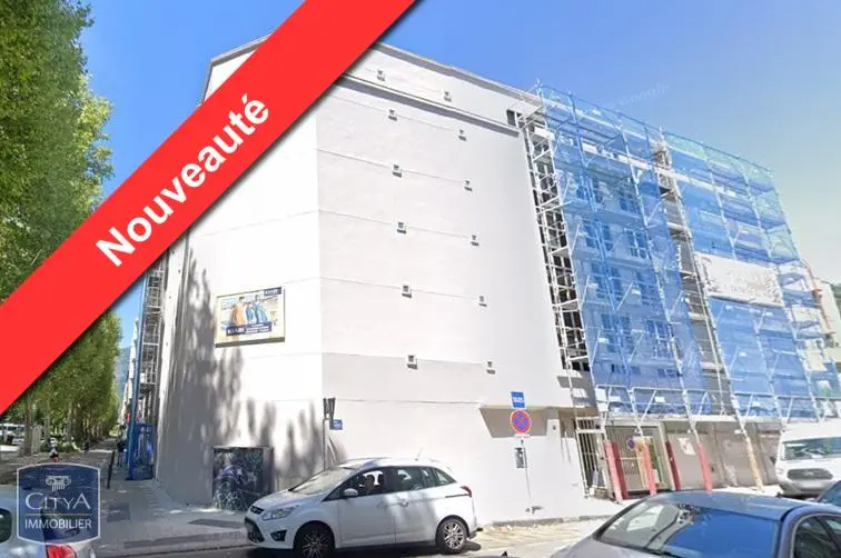 Photo 1 Parking 15m²