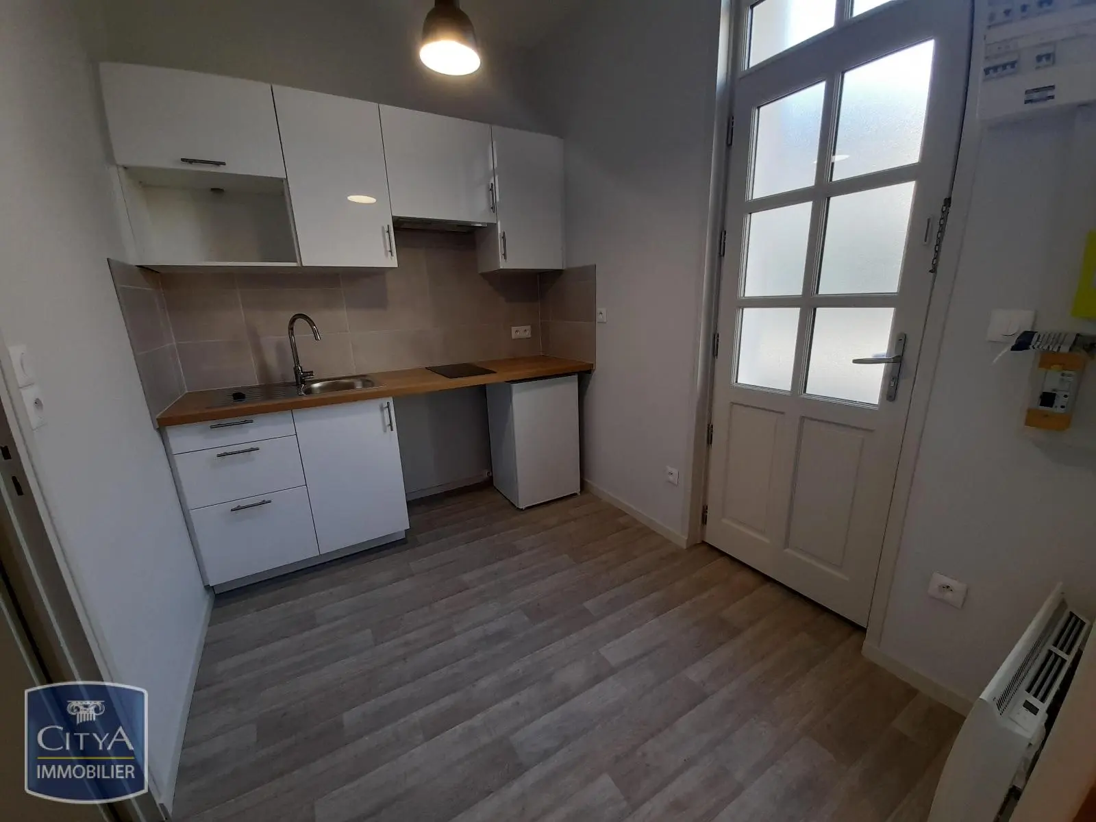 Photo 3 Appartement 1 pièce 31.78m²
