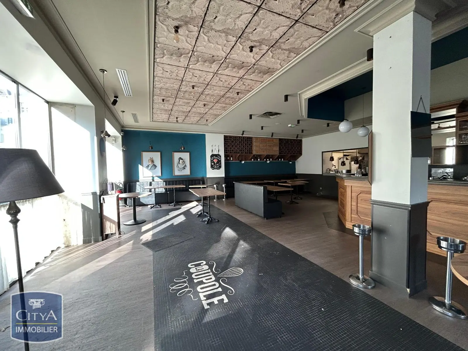 Photo 2 Local Commercial 364m²