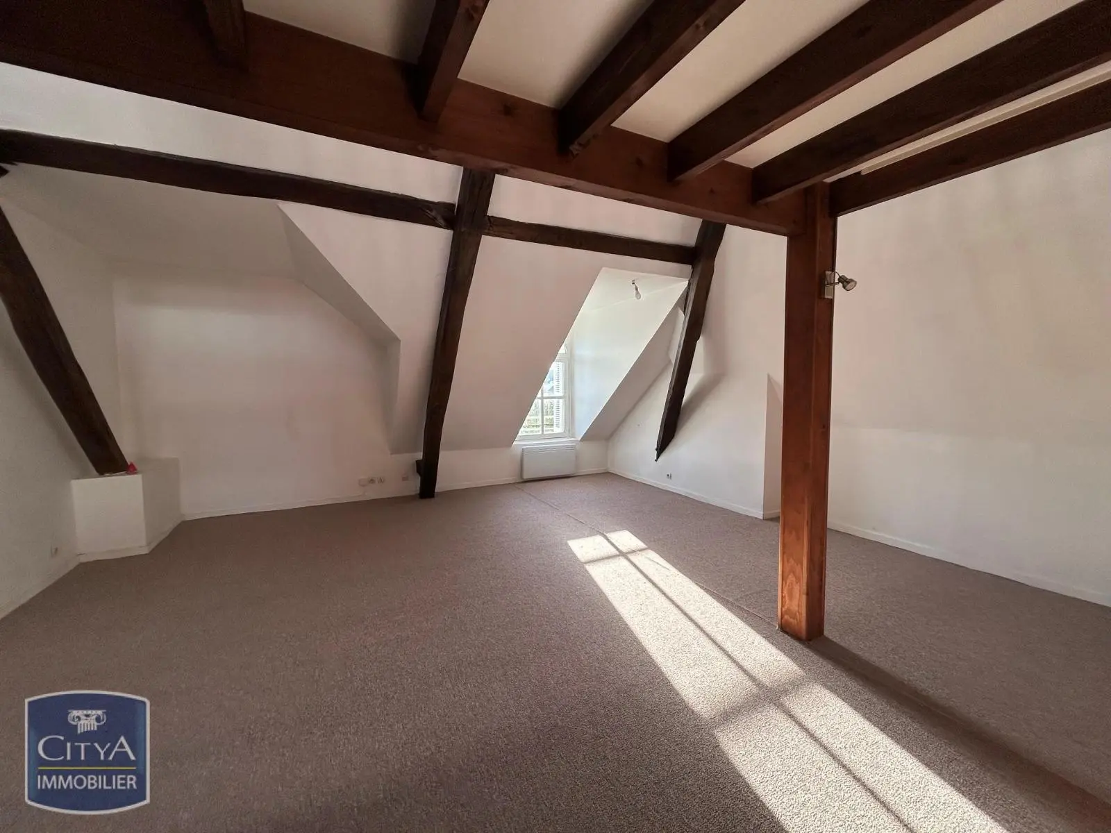 Photo 1 Appartement 3 pièces 82m²