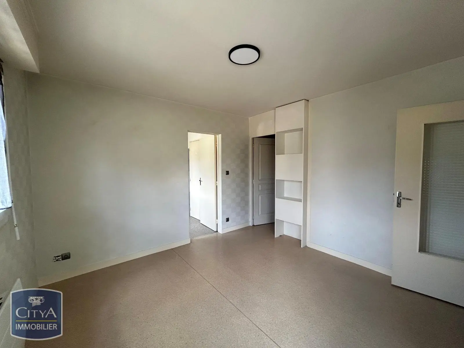 Photo 3 Appartement 2 pièces 35m²