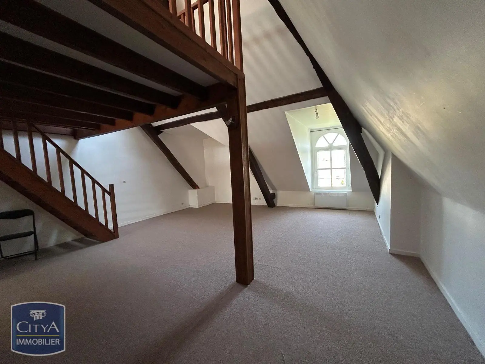 Photo 2 Appartement 3 pièces 82m²