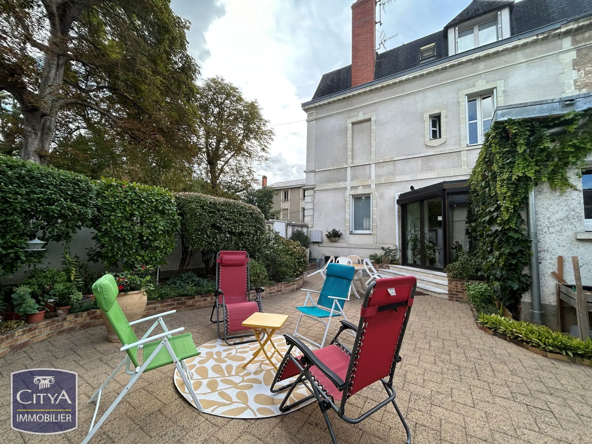 Photo 1 Maison 9 pièces 226m²