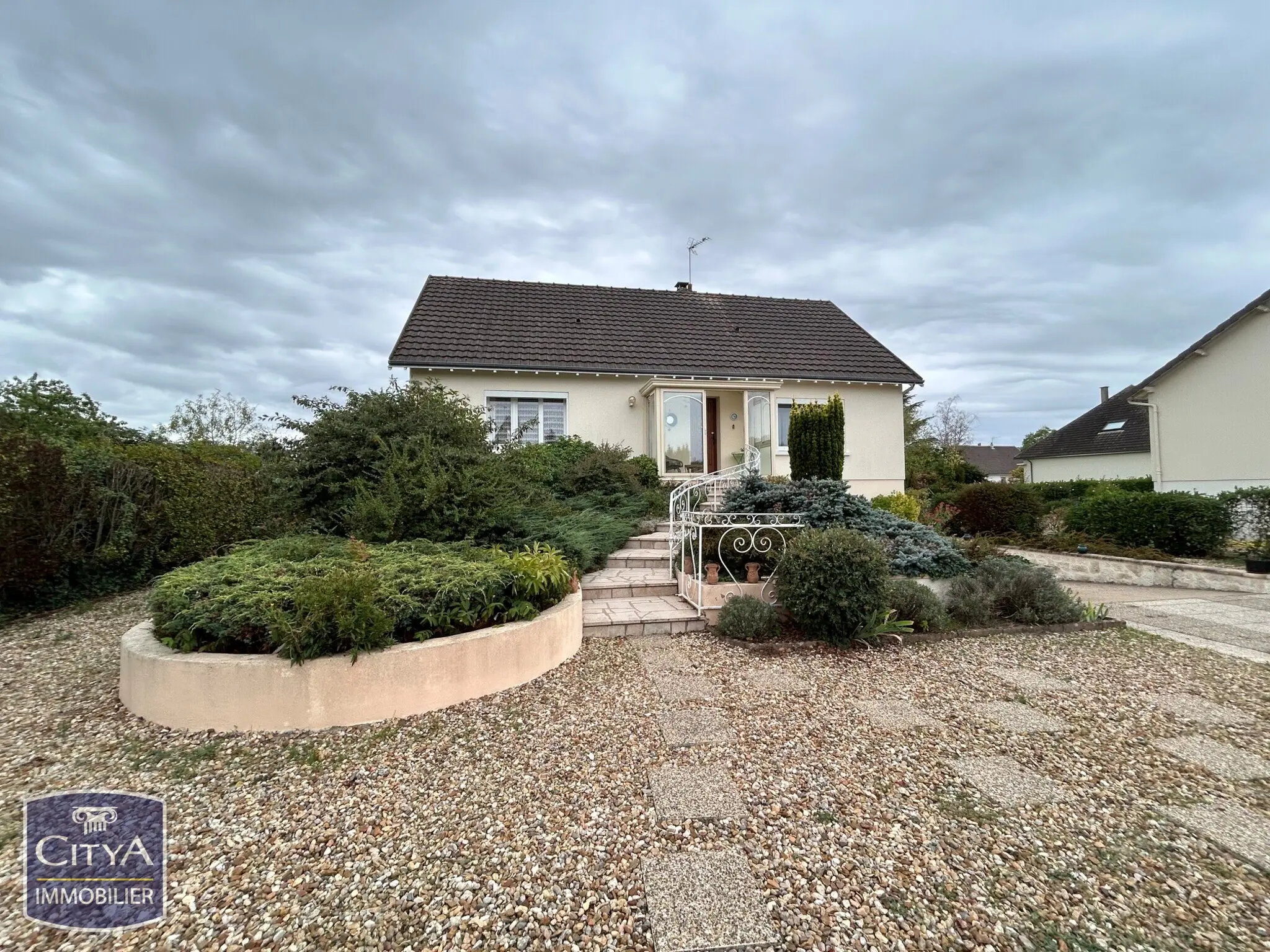 Photo 1 Maison 4 pièces 113.4m²
