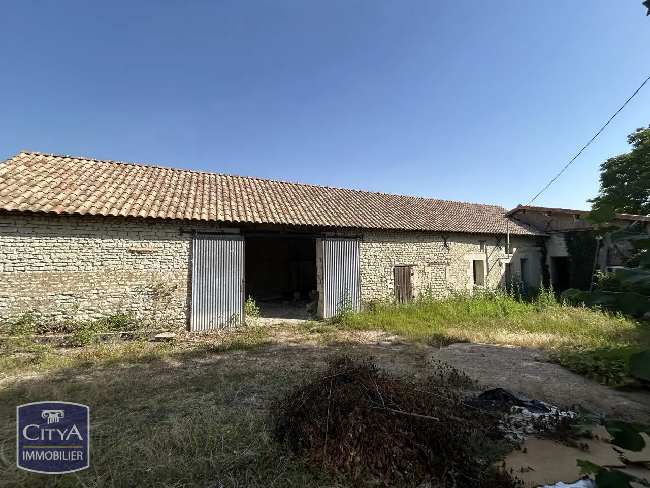 Photo 4 Maison 1 pièce 180m²