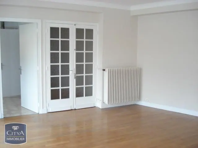Photo 1 Appartement 4 pièces 80m²