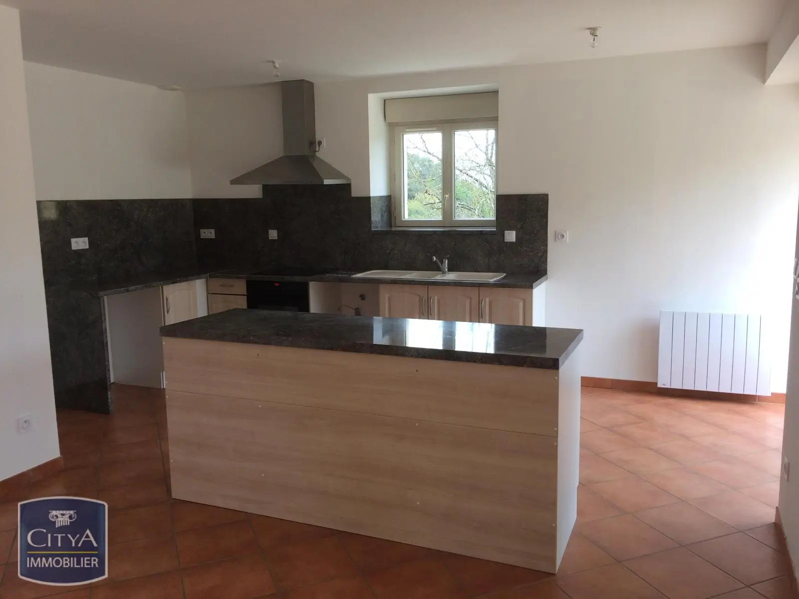 Photo 2 Maison 4 pièces 97.97m²