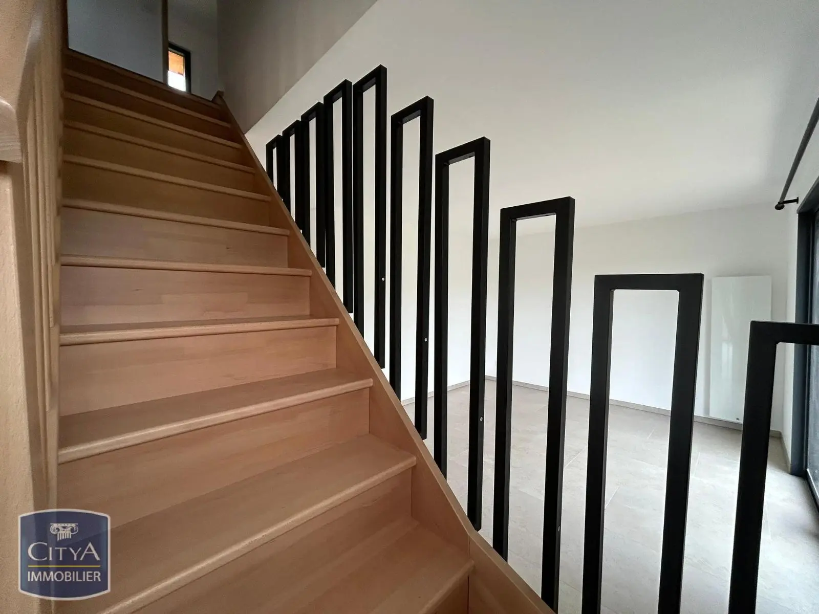 Photo 5 pour Maison 4 pièces 120m² Photo 5 Maison 4 pièces 120m²