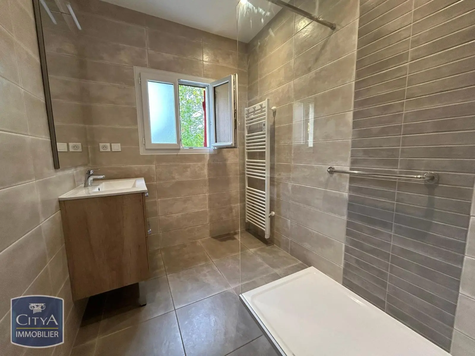 Photo 8 Maison 5 pièces 112.9m²