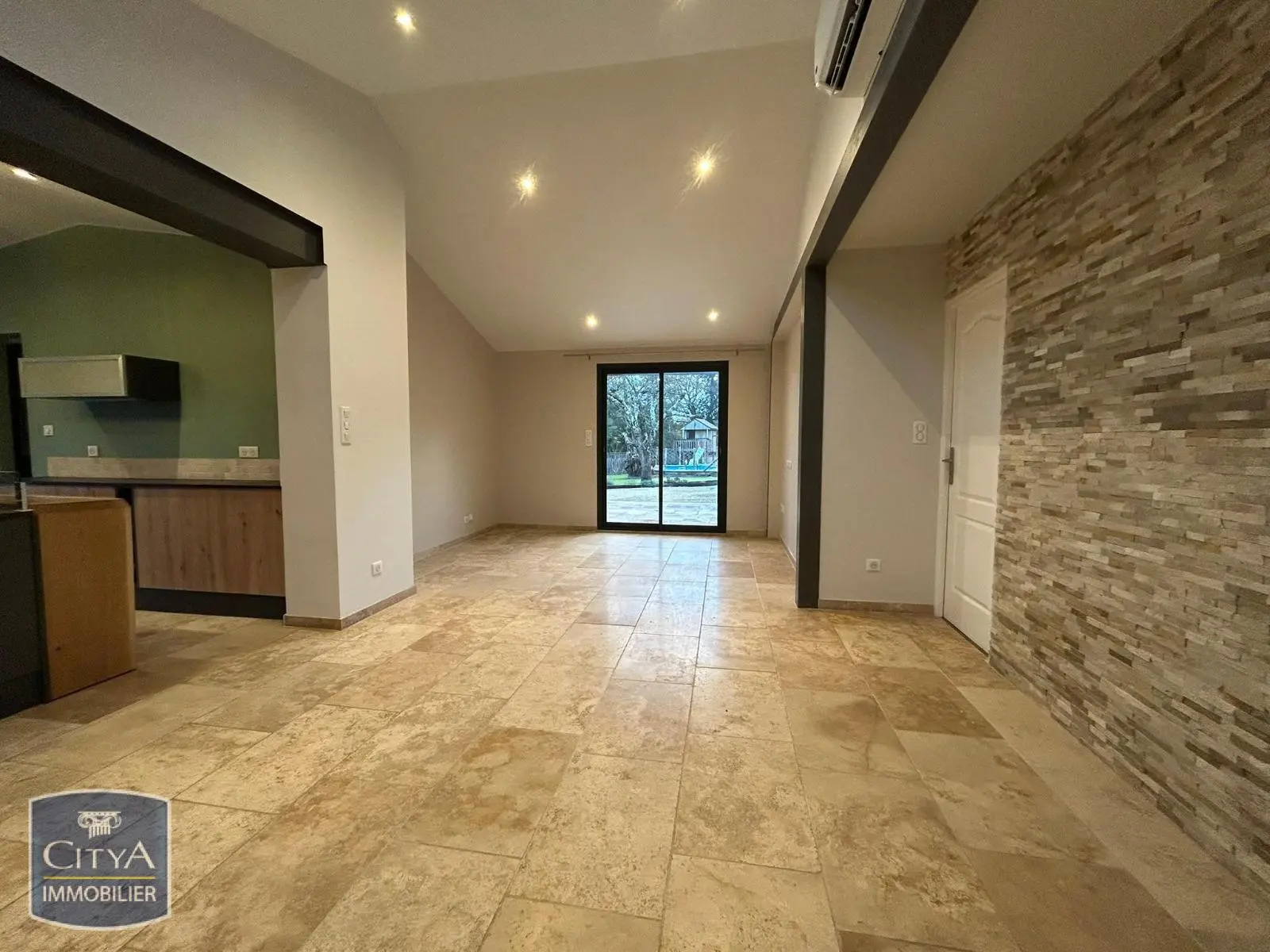 Photo 9 Maison 5 pièces 115.62m²