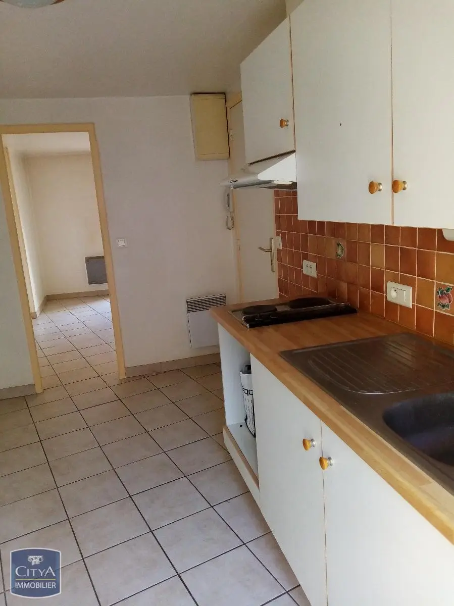 Photo 3 Appartement 1 pièce 27.5m²