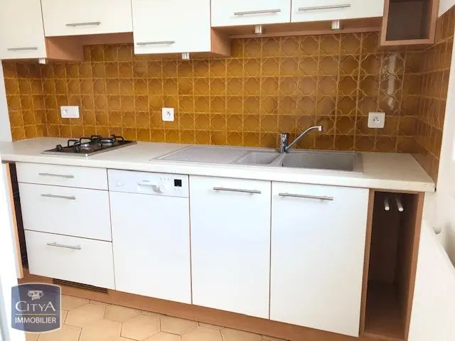 Photo 3 Appartement 1 pièce 30.61m²